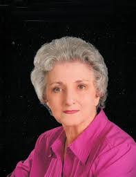 Laura Crump's Instagram, Twitter & Facebook