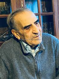 Relatos de muchas grandes vendidas -59-, y de muchas alegrías brindadas a  la gente, desde las confiterías El Molino y Las Delicias, hasta la casa de  Lotería