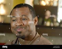 Shane mosley sugar shane mosley shane sugar mosley hi-res stock photography  and images