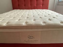Serta sleeptogo hybrid 12 king mattress. Preloved Serta Mattress King Sized Furniture Beds Mattresses On Carousell