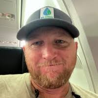 Janine Avery's Instagram, Twitter & Facebook