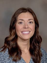 Amanda Muck's Instagram, Twitter & Facebook