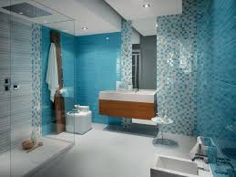 Raumplus badezimmer blau riedles schreinerei. Frische Wandfarbe Blau Furs Badezimmer Hellblaue Badezimmerfliesen Freshouse