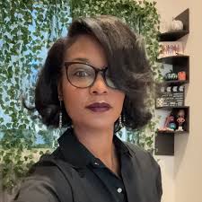 Morning vibes from my podcast studio at @cossittlibrary!!! Happy Monday😊