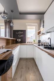 Kuche In U Form Vorteile Und Nachteile In 2020 Kuchen In U Form Kuchen Design Kuchendesign