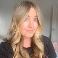 100+ "Áine Ní" profiles