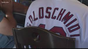 Canlı canlı hd olarak ve en yüksek hızla sizi bekliyor. Cardinals Fans Hope Wild Card Win Brings Redbirds Back To Busch Ksdk Com