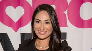 Latina News Anchor Shuts Down Critic Over How She Says Spanish Names