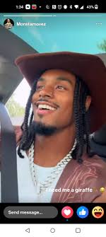 I would love to meet this cowboy right here 😋🩷💙