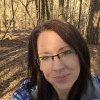 Alicia Burgess's Instagram, Twitter & Facebook