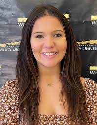 Chasity Warner's Instagram, Twitter & Facebook