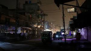 Information is typically refreshed every 15 minutes. Power Outage Plunges Pakistan Into Darkness Cnn