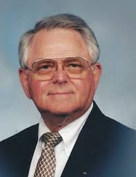 Robert Suggs's Instagram, Twitter & Facebook