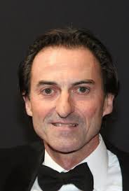 Nani daphne (nani) lehnhausen (amsterdam, 11 januari 1975) is een actrice, die vooral bekend is door haar rol als toet flodder in de film flodder uit 1986. Flodder 1986 Filmi Oyuncu Kadrosu Sinefil