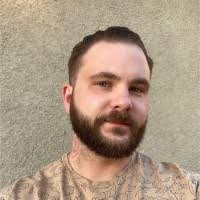 Derek Brewart's Instagram, Twitter & Facebook