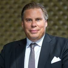 Max Barclay's Instagram, Twitter & Facebook