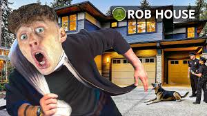 We Robbed EVERY HOUSE In The Neighborhood..