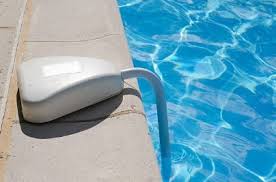 Safety turtle claims that their water alarm kit is the easiest way to protect kids around a pool. The Best Pool Alarms For Keeping Kids Safe