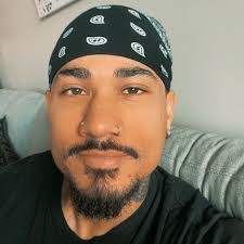 Carlo Powell's Instagram, Twitter & Facebook