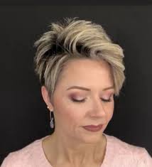 Lori Mumphrey (lorimumphrey)