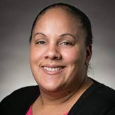 Jennifer Labay's Instagram, Twitter & Facebook