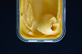 Cremiges Mangoeis Mit Vanille Mango Eis Eis Lebensmittel Essen