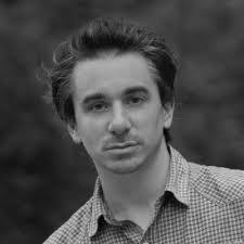 Elizabeth Spring's Instagram, Twitter & Facebook