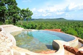 480 mentions j aime 7 commentaires benin trip benintrip sur instagram la piscine a debordement du lodgependja en 2021 piscine a debordement piscine instagram