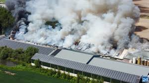 Mocht je nog vragen hebben, neem dan contact met de gemeente nederweert op. Brandonderzoek Stalbrand Nederweert Afgerond Geen Verdachte Situaties Aangetroffen Nederweert24
