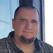 Jesse Toups's Instagram, Twitter & Facebook