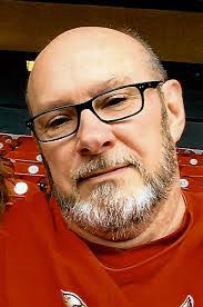 Mark Cruse's Instagram, Twitter & Facebook