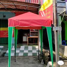 Sebut saja air terjun kapas biru, goa tetes, dan tumpak sewu yang selalu ramai pengunjung. Jual Tenda Bazar 1 5 X 1 5 Murah Tapi Bukan Murahan Biru Kota Depok Sumberbarokahjaya Tokopedia