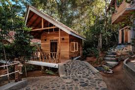 Take on the calming picturesque views of your new tropical community from your private porch or unwind with that favorite book. Manthally Cabanas Rentals Hikkaduwa