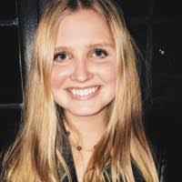 40+ "Anna Smith" profiles