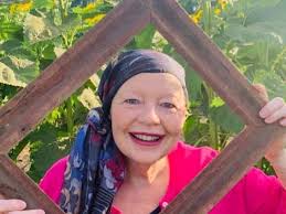 Fundraiser for Vicki Cochran by Debra Wallene : Vicki Cochran Medical  Benefit