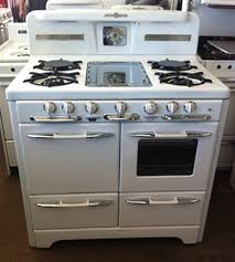 vintage kitchen oven vintage kitchen blog