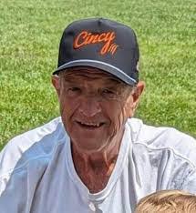 Fred Specht's Instagram, Twitter & Facebook