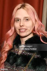 223 Steven Tweed Photos & High Res Pictures