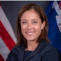 Susan Holahan's Instagram, Twitter & Facebook