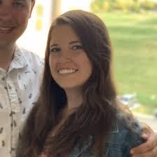 Julia Grubbs's Instagram, Twitter & Facebook