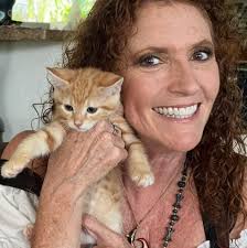 Help! My AG hates my boyfriend. Every time I let him out he goes after him  and it's cause some problems with us because I like to keep him out when I'm