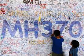 Pesawat mh370 yang tidak ditemukan dan keanehan pilotnya | mh370. Pilot Mh370 Sengaja Belokkan Pesawat Beberapa Kali Republika Online