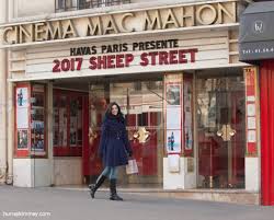 Learn to date yourself by making yourself a priority, showing yourself a good time, and getting to know yourself better. How To Date Yourself Whether Or Not You Have A Partner Hurray Kimmay