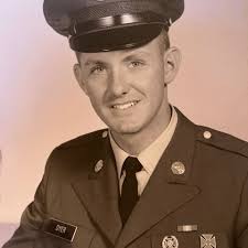 Westin Maui Ka'anapali restaurants within walking distance?