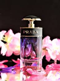 Epingle Sur Perfume Bottles