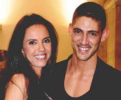 Ângelo rodrigues biography, ethnicity, religion, interesting facts, favorites, family, updates, childhood facts, information and more Angelo Rodrigues Desfila Para Nuno Gama Sob O Olhar Apaixonado De Iva Domingues Maisfutebol