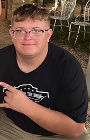 Mackenzie Chaney's Instagram, Twitter & Facebook