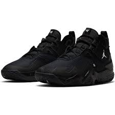 Chaussure De Basketball Soldes Et Achat Pas Cher Go Sport