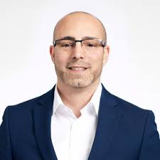 Italian stallion, ex pro footballer. Antonio Di Matteo Experte Kundendienst Mitglied Des Kaders Generali Switzerland Xing