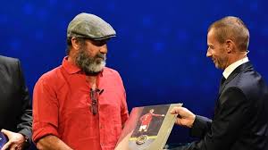 The fans are the most important thing in football. Eric Cantona Erhalt Auszeichnung Des Uefa Prasidenten 2019 Die Uefa Uefa Com